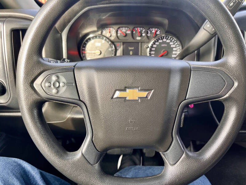 2022 Chevrolet Silverado 5500HD