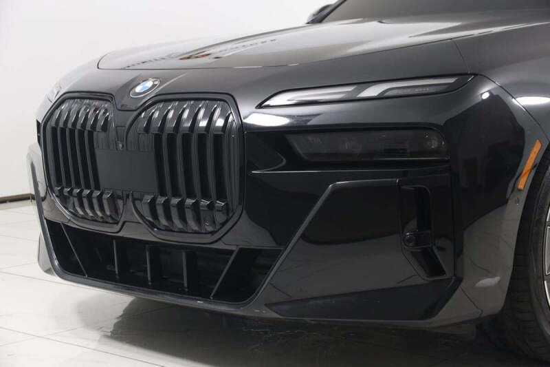 2023 BMW 7 Series 760i xDrive