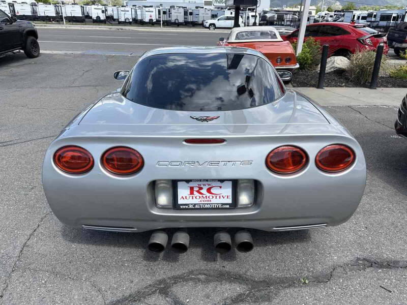 2004 Chevrolet Corvette