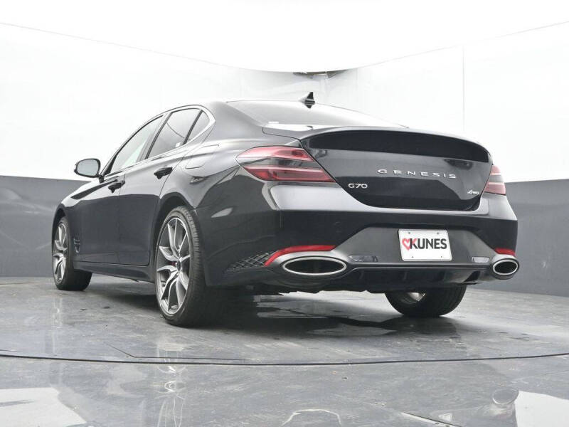 2025 Genesis G70