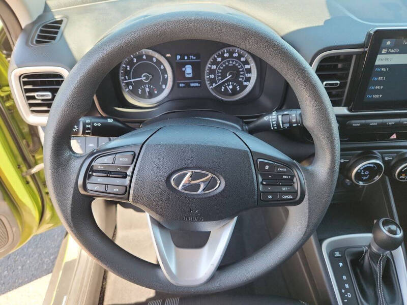 2020 Hyundai Venue SEL