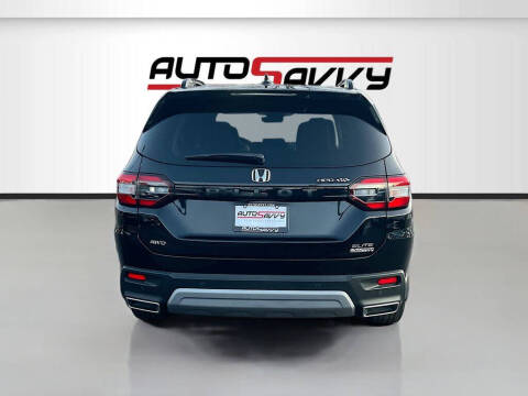 2023 Honda Pilot Elite