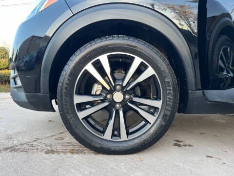 2018 Nissan Kicks SR