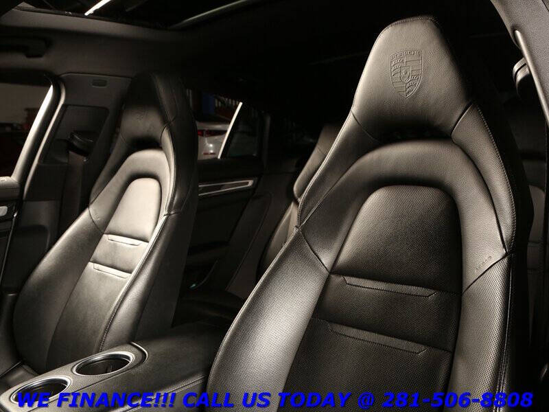 2017 Porsche Panamera