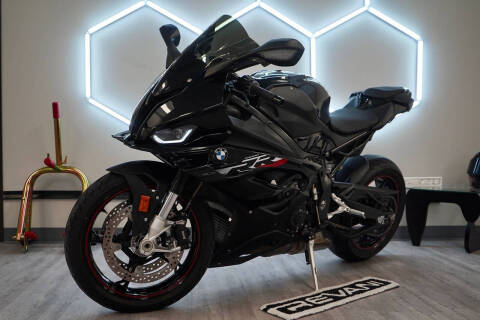 2024 BMW S 1000 RR