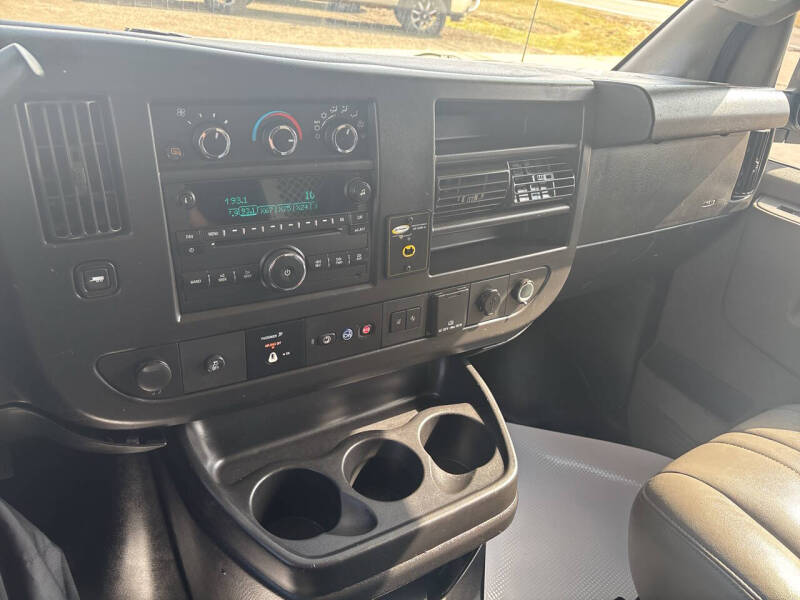 2019 Chevrolet Express 2500