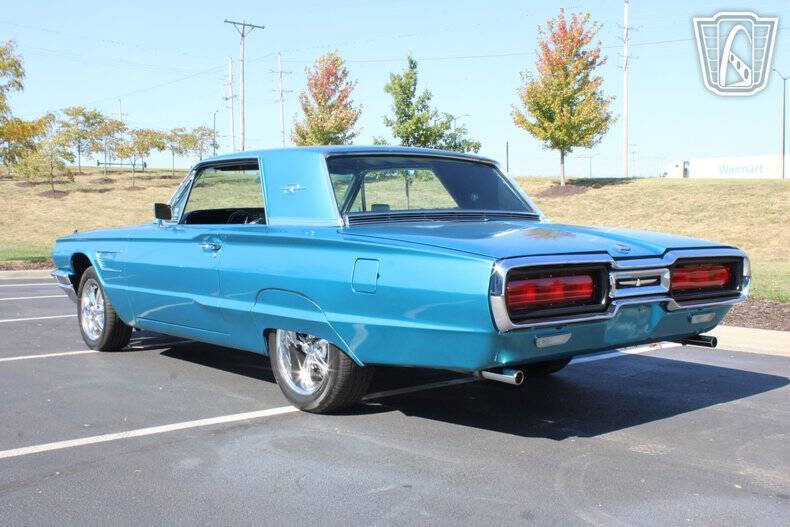 1965 Ford Thunderbird