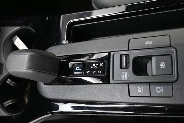 2023 Toyota Prius LE