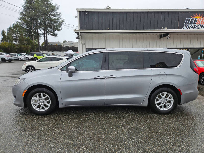 2020 Chrysler Pacifica Touring