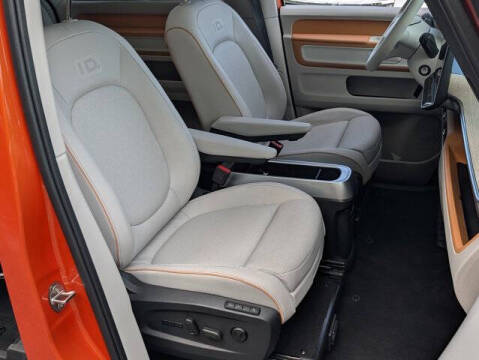2025 Volkswagen ID. Buzz Pro S Plus