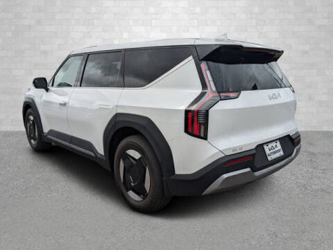 2024 Kia EV9 Light Long Range