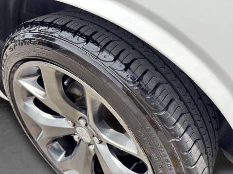 2015 Dodge Challenger R/T Plus