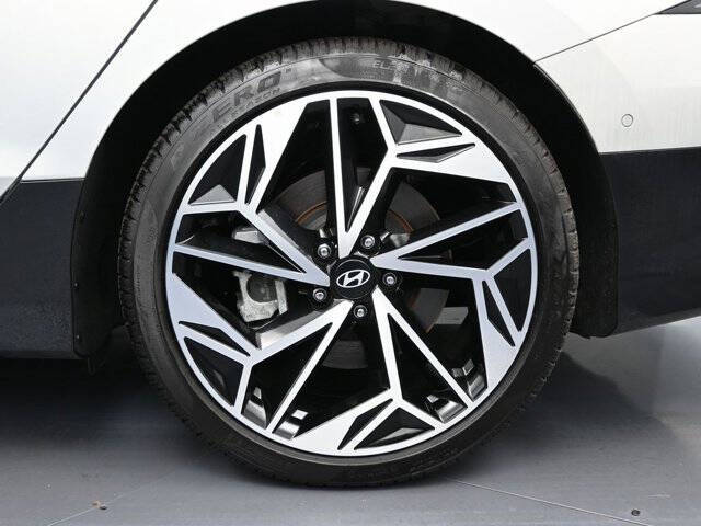 2023 Hyundai IONIQ 6 Limited