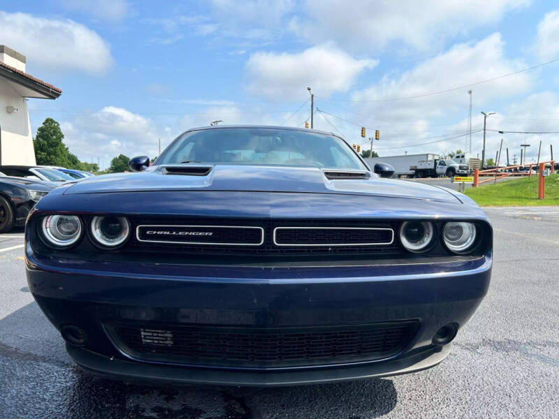 2015 Dodge Challenger SXT