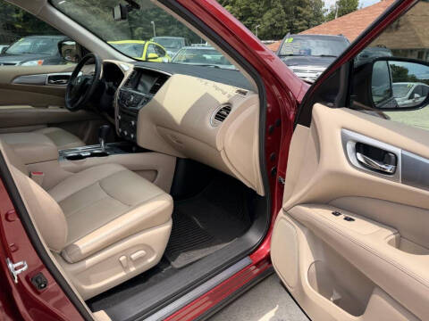 2017 Nissan Pathfinder