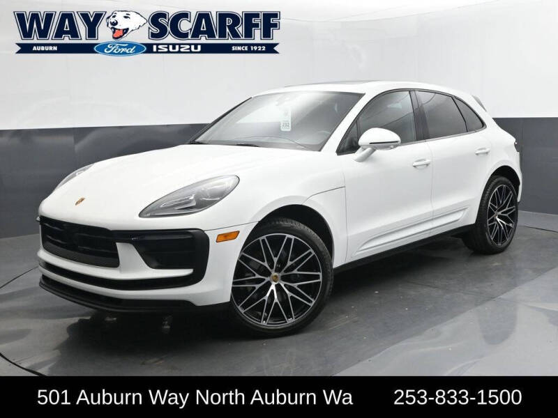 2025 Porsche Macan