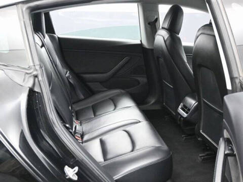 2019 Tesla Model 3 Standard Range Plus