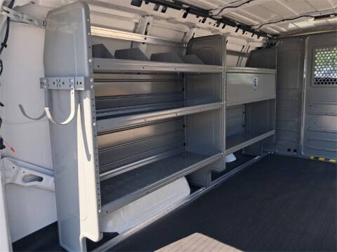 2025 Chevrolet Express 2500