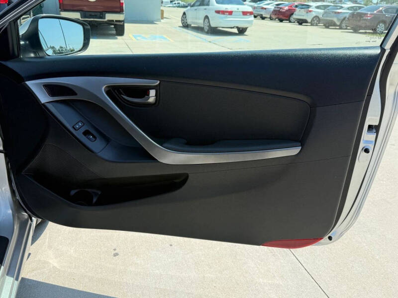 2013 Hyundai Elantra Coupe SE