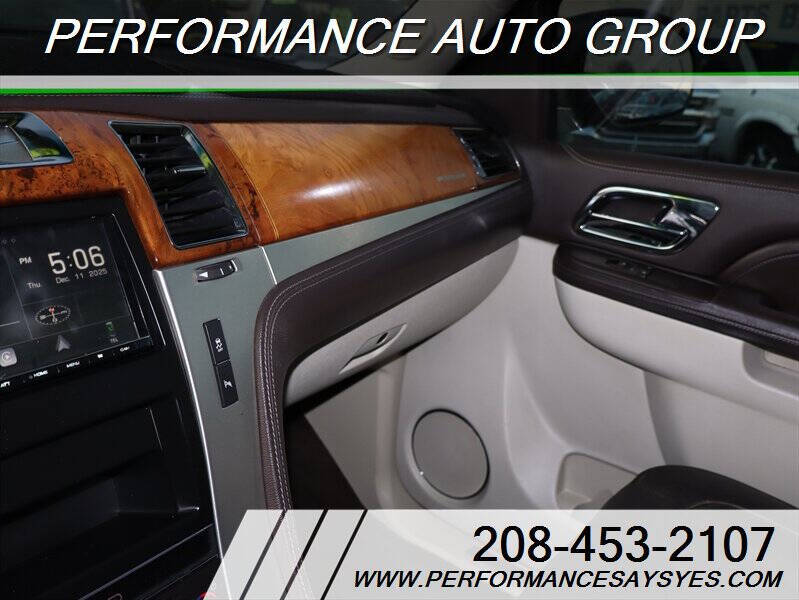 2013 Cadillac Escalade Platinum Edition