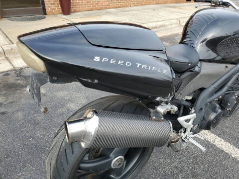 2004 Triumph Speed Triple