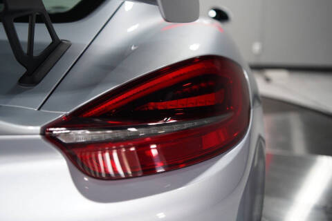 2016 Porsche Cayman GT4