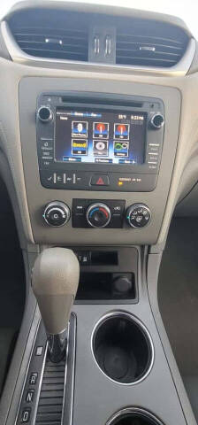 2013 Chevrolet Traverse LS