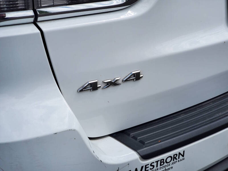 2019 Jeep Grand Cherokee Laredo E