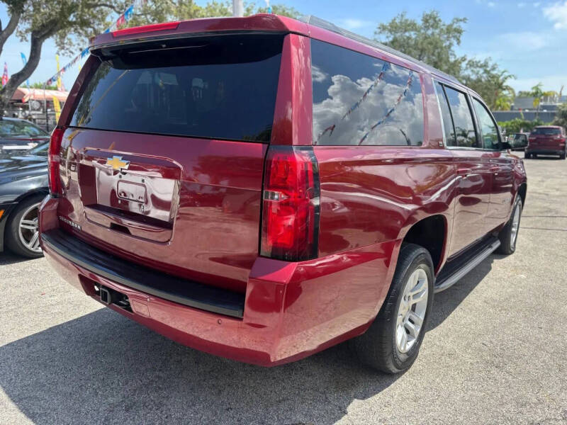 2016 Chevrolet Suburban LS