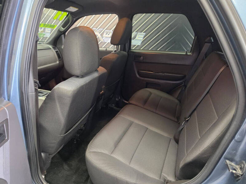2011 Ford Escape XLT