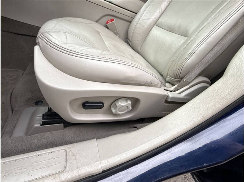 2011 Ford Taurus SEL