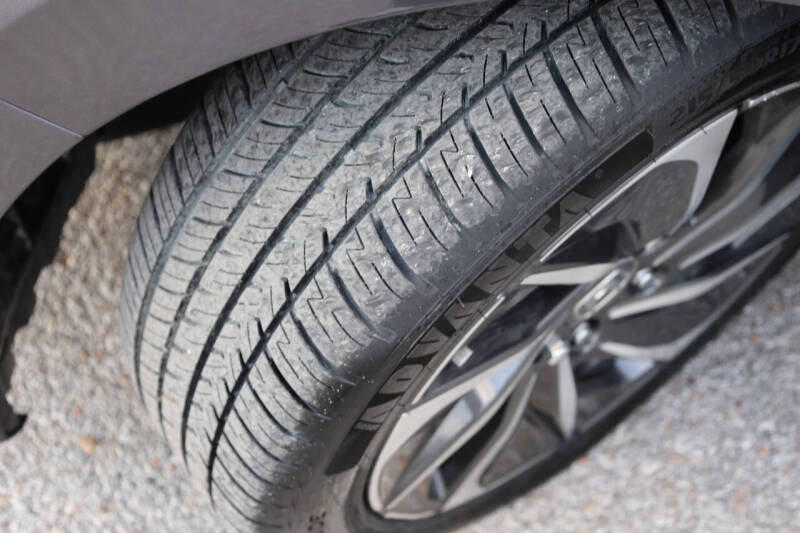 2021 Honda Insight Touring