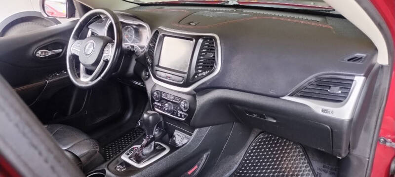 2015 Jeep Cherokee Trailhawk