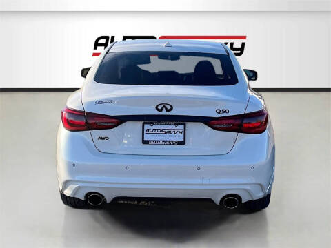 2022 Infiniti Q50 Luxe