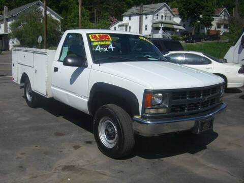 1999 Chevrolet C/K 2500 Series for sale at AUTOTRAXX in Nanticoke PA