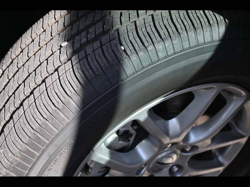 2025 Chrysler Voyager LX