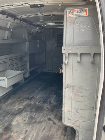 2015 GMC Savana 2500