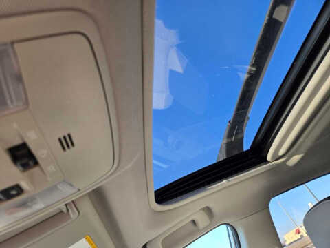 2017 Toyota RAV4 Hybrid XLE