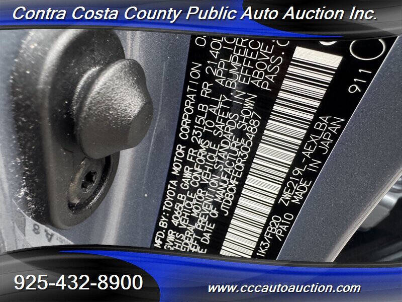 2024 Toyota Corolla Hybrid LE