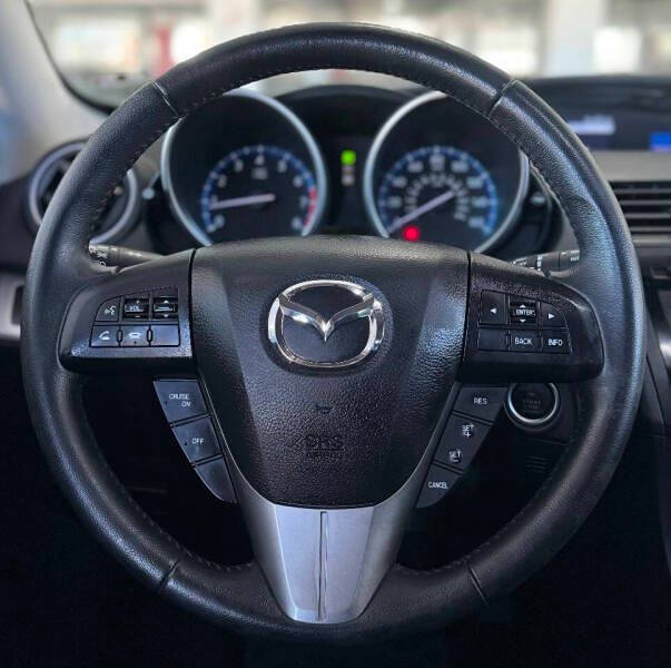 2013 Mazda MAZDA3 i Grand Touring