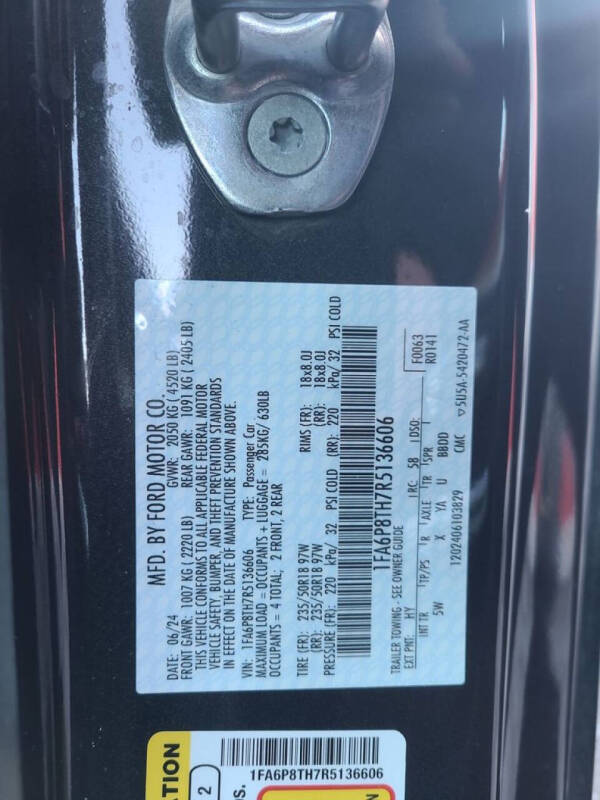 2024 Ford Mustang EcoBoost Premium