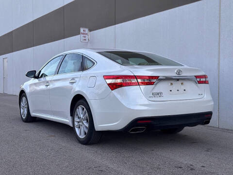 2013 Toyota Avalon XLE Premium