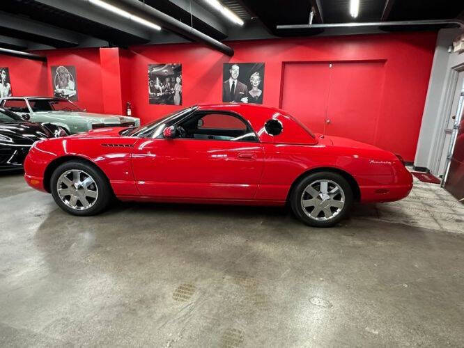 2003 Ford Thunderbird