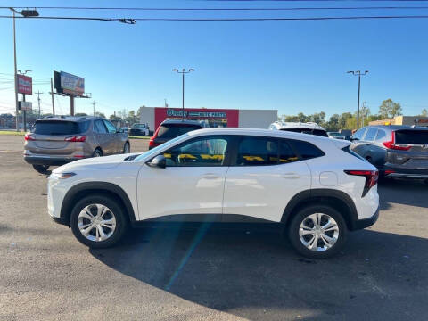 2025 Chevrolet Trax LS