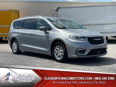 2021 Chrysler Pacifica for sale at Ole Ben Franklin Motors KNOXVILLE - Clinton Highway in Knoxville TN