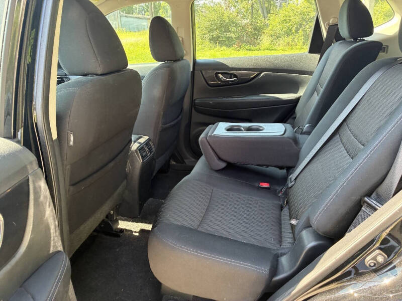 2017 Nissan Rogue S