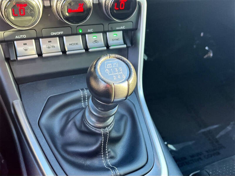 2023 Toyota GR86 Premium