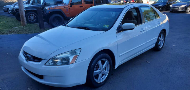 2005 Honda Accord for sale at GEORGIA AUTO DEALER LLC in Buford GA