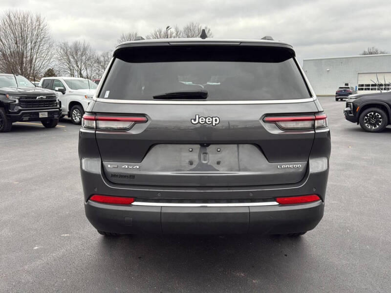 2022 Jeep Grand Cherokee L Laredo