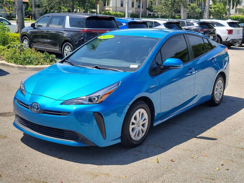 2022 Toyota Prius LE